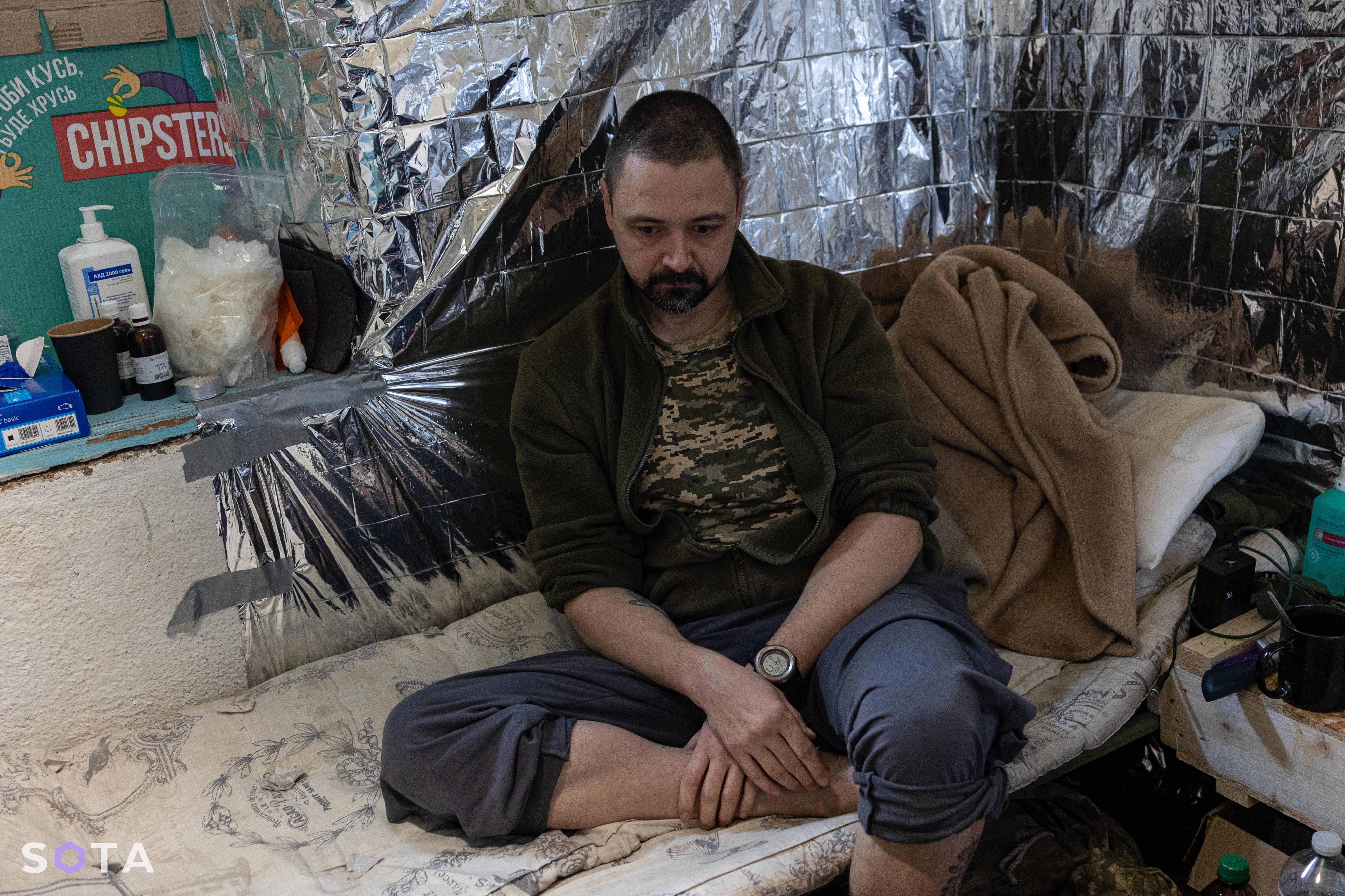 Боец с позывным «Дым» в полевом госпитале&nbsp;
Василий Крестьянинов / SOTA