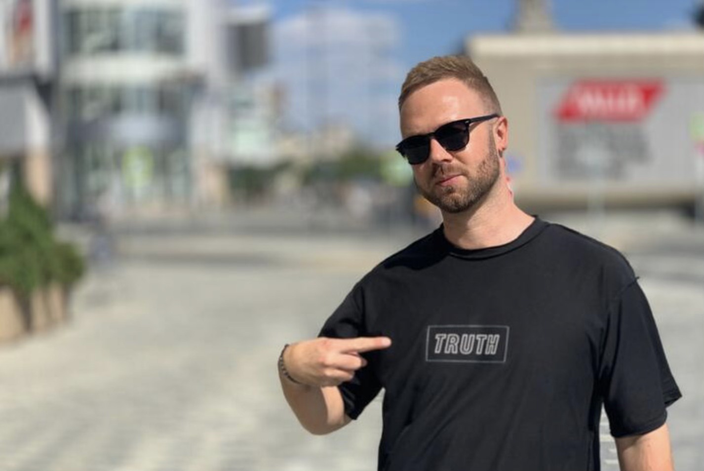 Обложка статьи Андрей Гнёт: до и после политического ареста в Сербии 