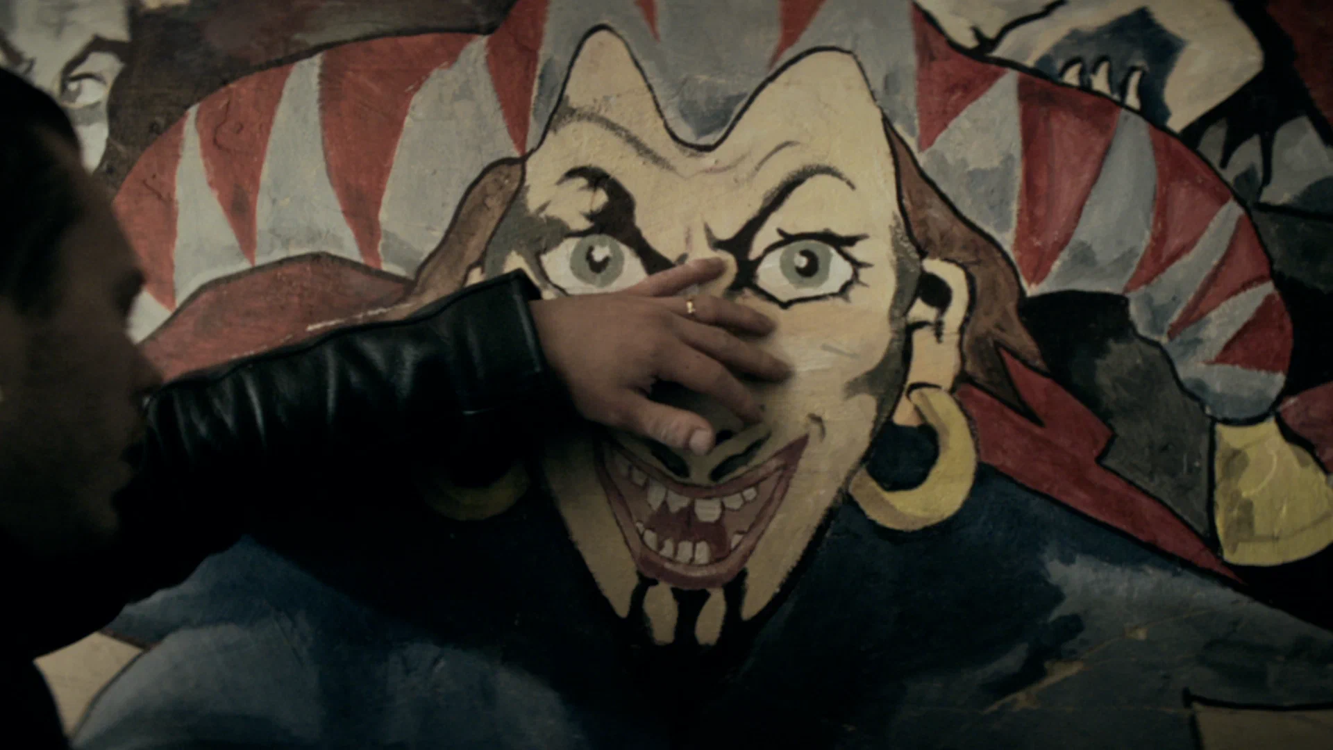 Кадр из фильма&nbsp;«Король и Шут. Навсегда»
kinopoisk.ru