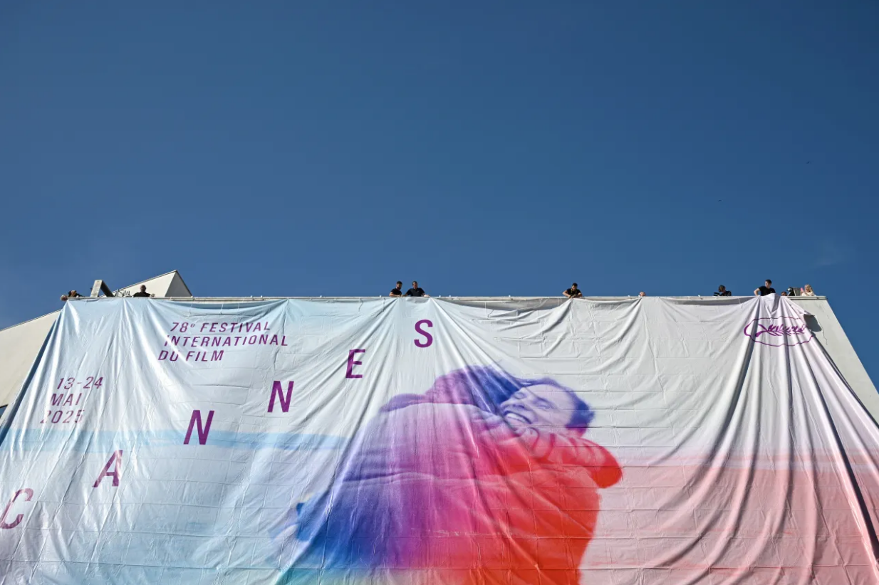 Подготовка к 78-му ежегодному Каннскому кинофестивалю
Фото: deadline.com / Getty Images